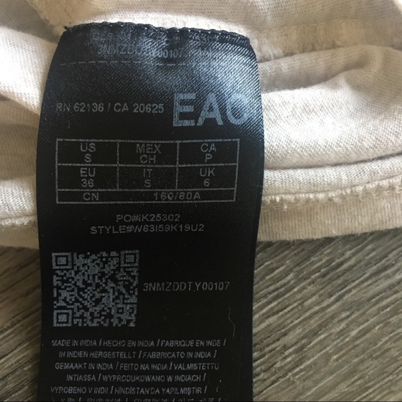 Guess Los Angeles Tee - Picture 8 of 8